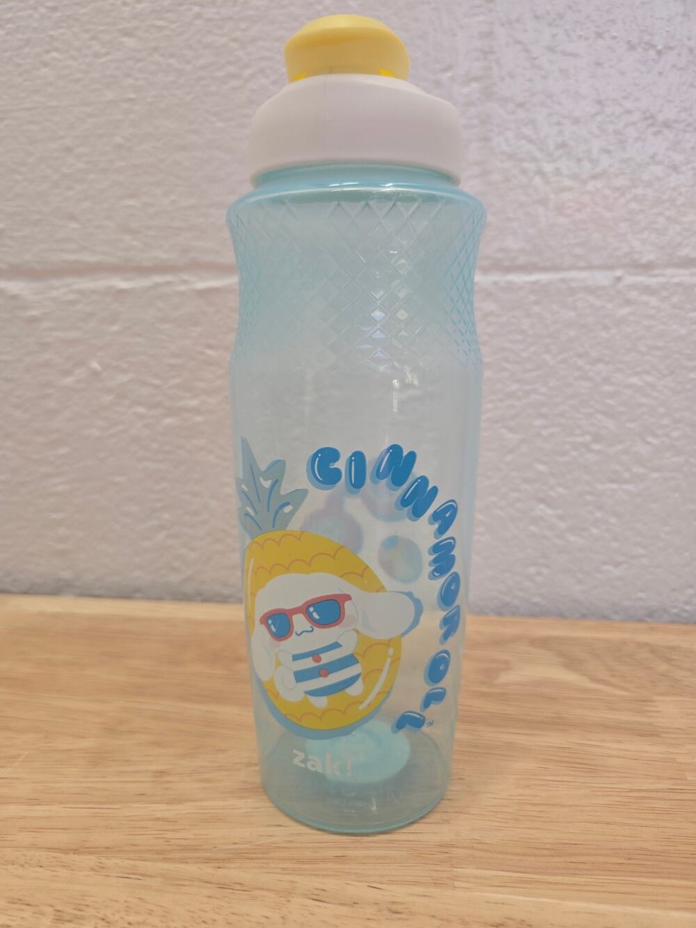 Zak Cinnamoroll 30 oz Water Bottle Sanrio Blue Yellow Flip Top BPA Free
